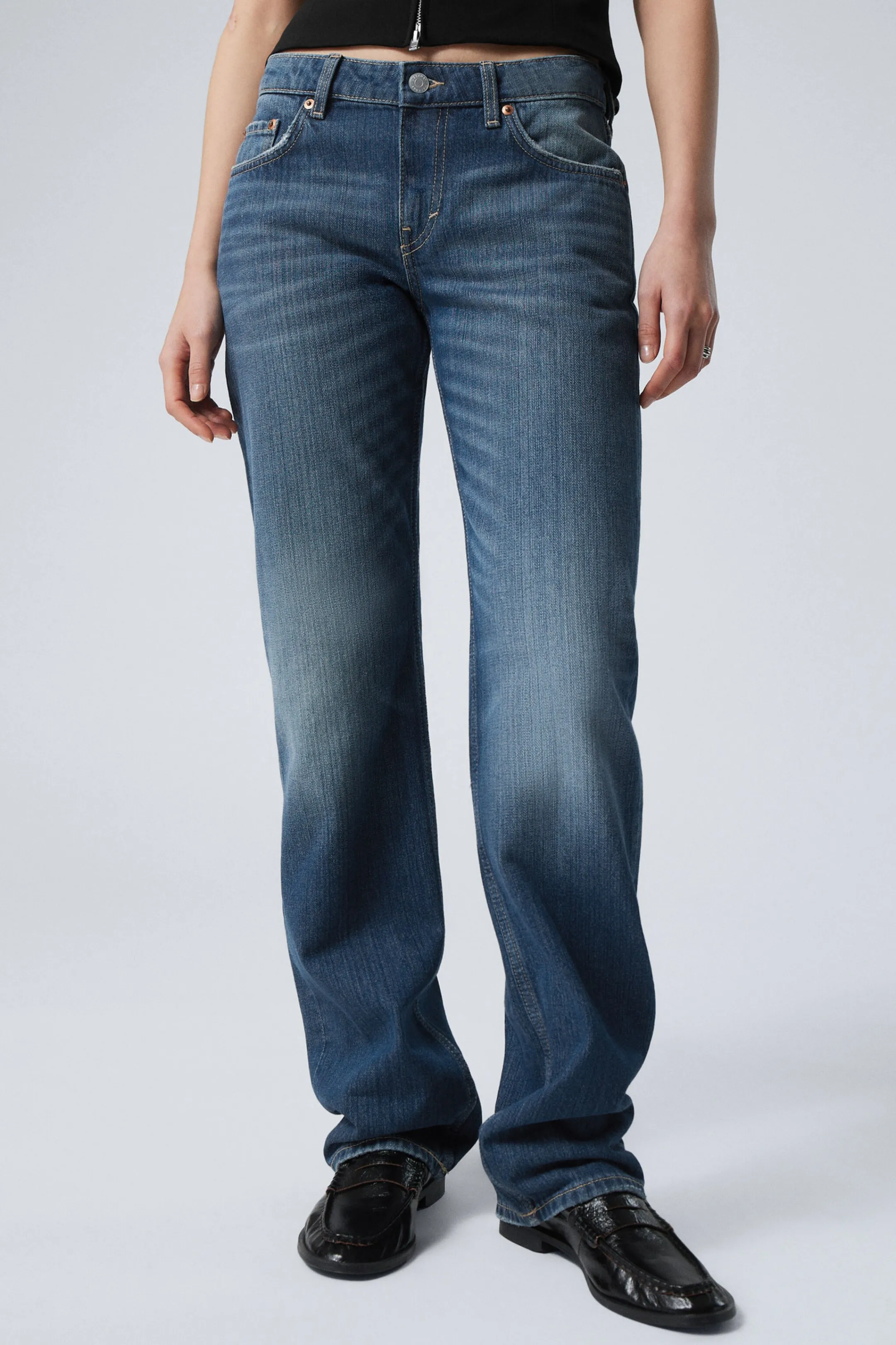 Weekday ARROW LOW RISE REGULAR STRAIGHT LEG JEANS>Women Jeans