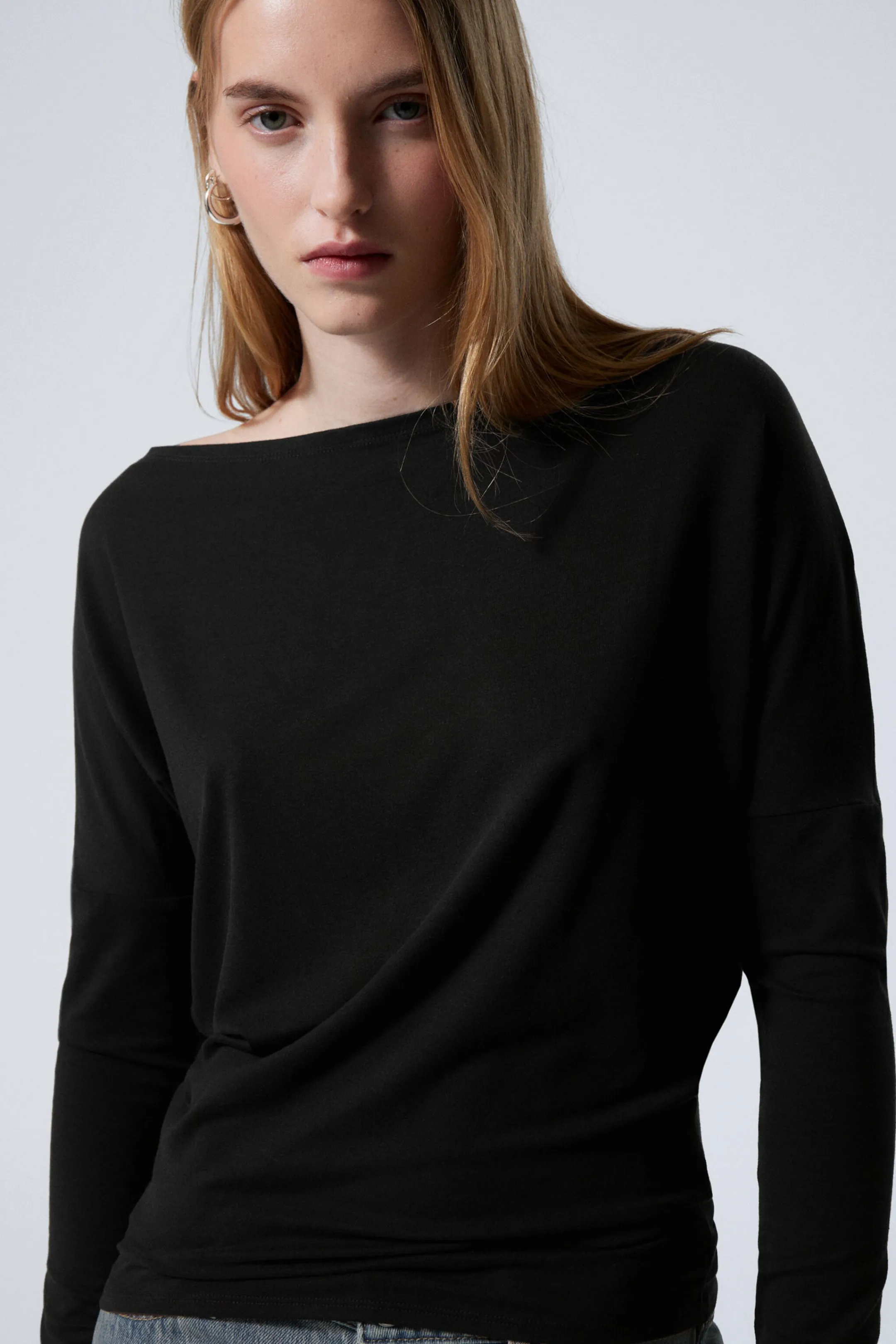 Weekday DRAPED LONG-SLEEVED LYOCELL TOP>Women Tops