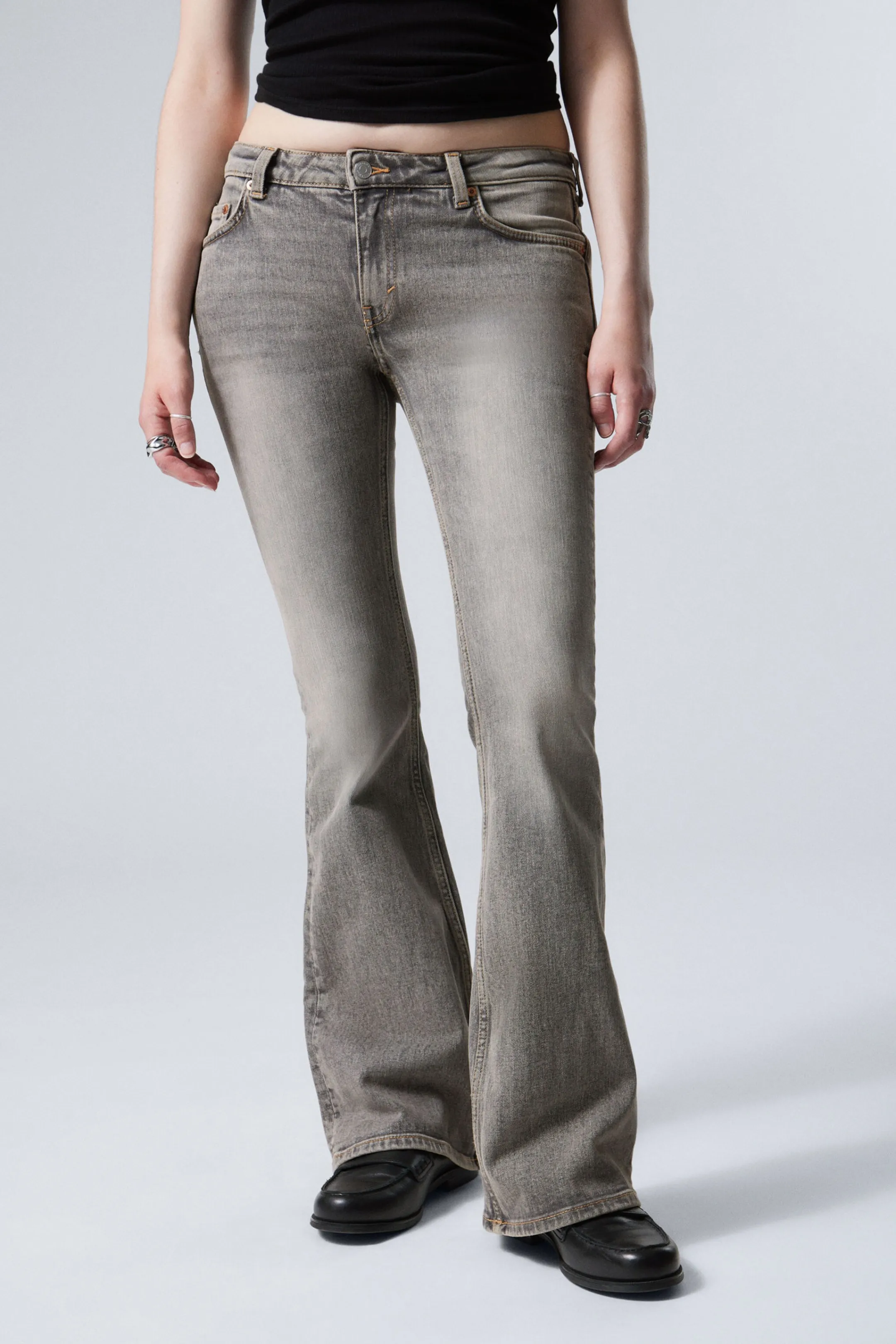 Weekday FLAME LOW RISE SLIM FLARED LEG JEANS>Women Jeans