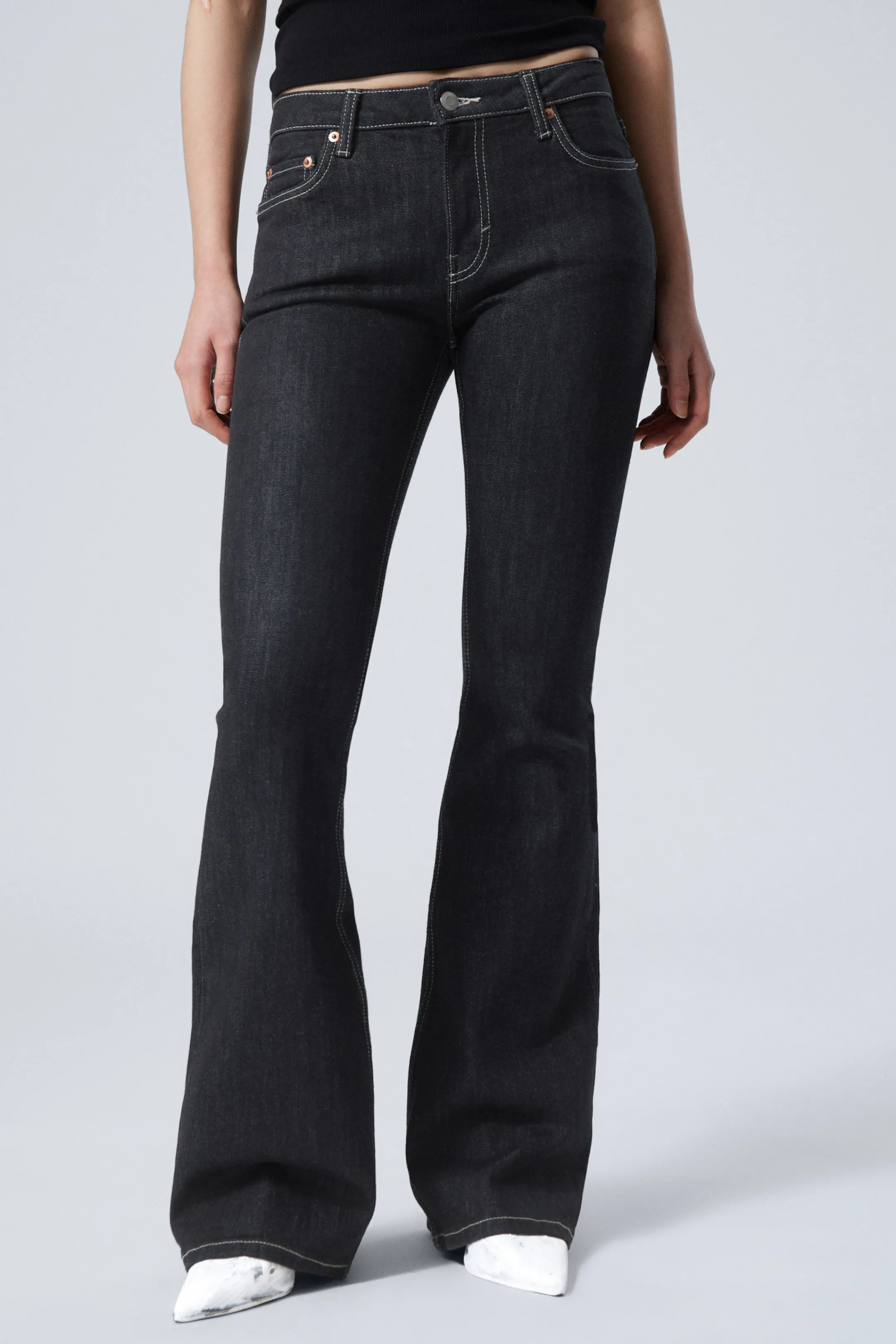 Weekday FLAME LOW RISE SLIM FLARED LEG JEANS>Women Jeans