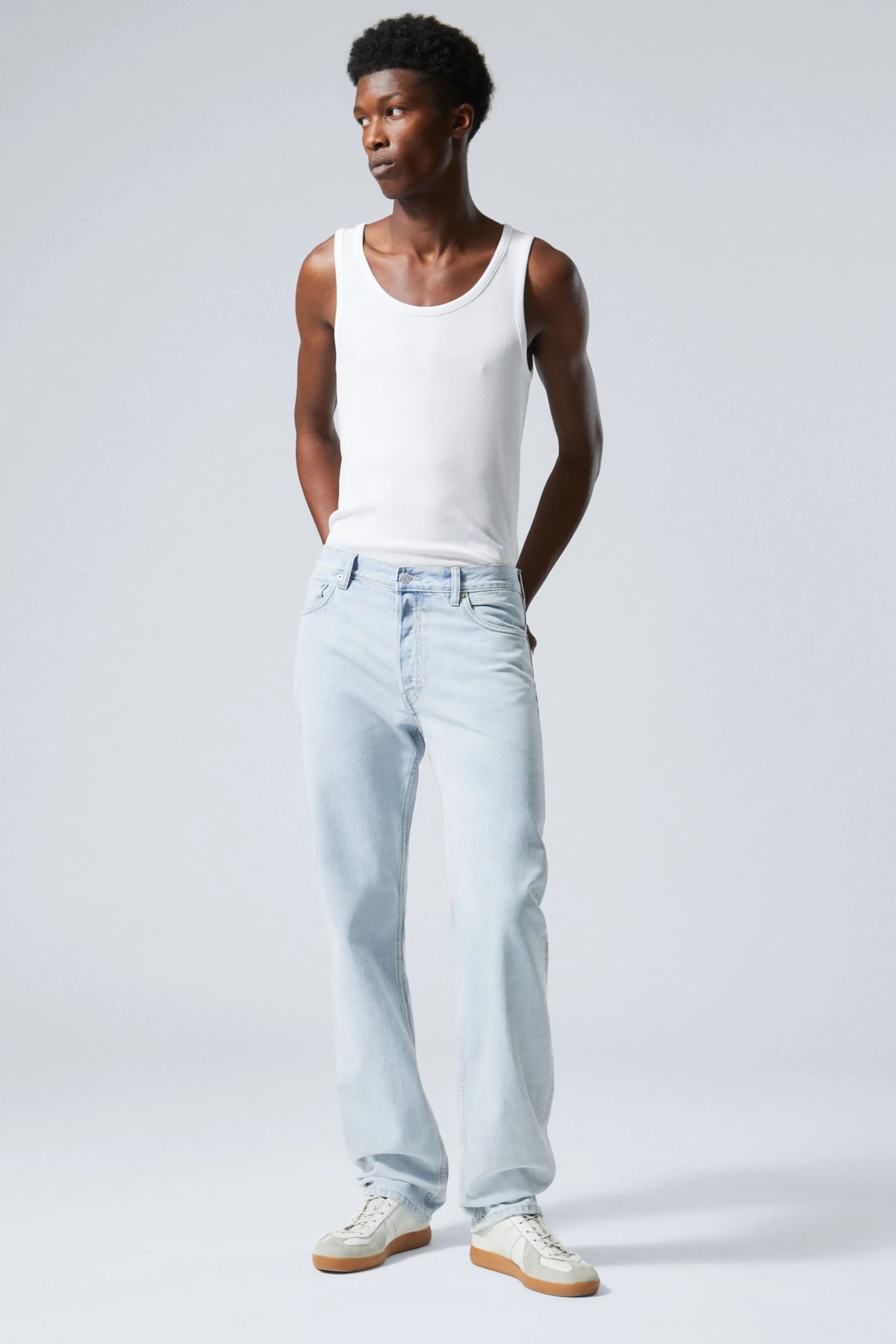 Weekday KLEAN REGULAR STRAIGHT LEG JEANS> Jeans