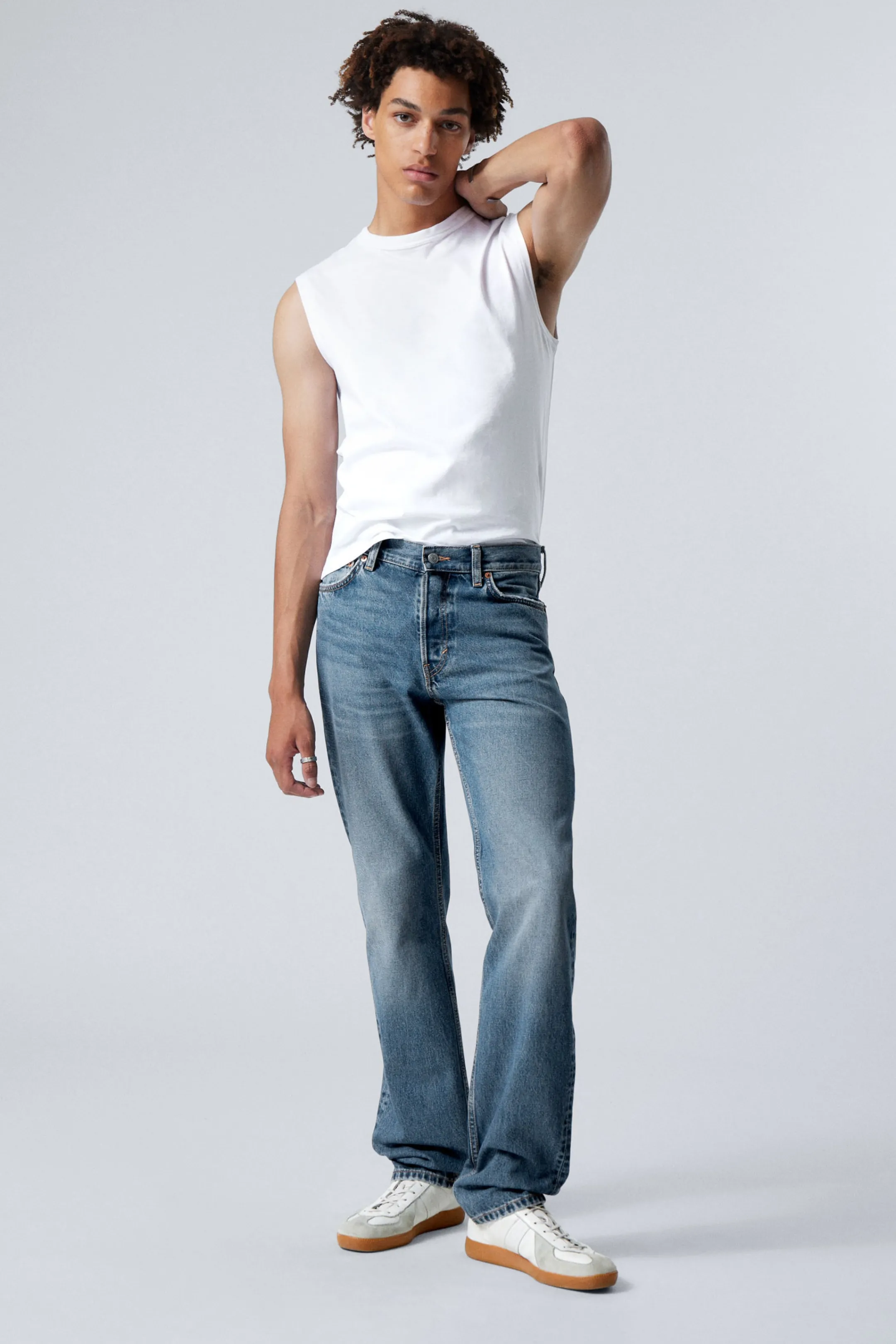 Weekday KLEAN REGULAR STRAIGHT LEG JEANS> Jeans