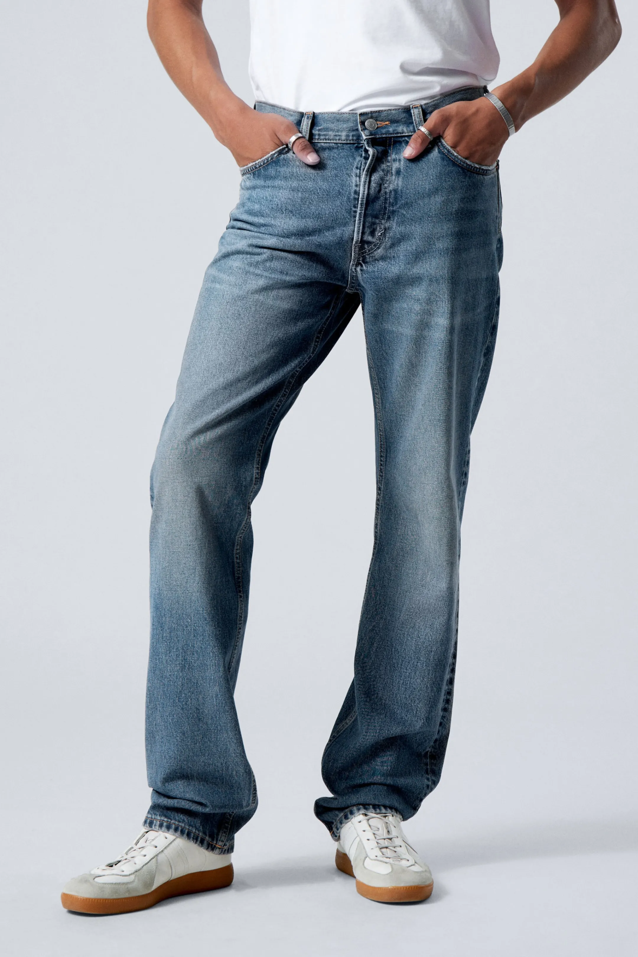 Weekday KLEAN REGULAR STRAIGHT LEG JEANS> Jeans