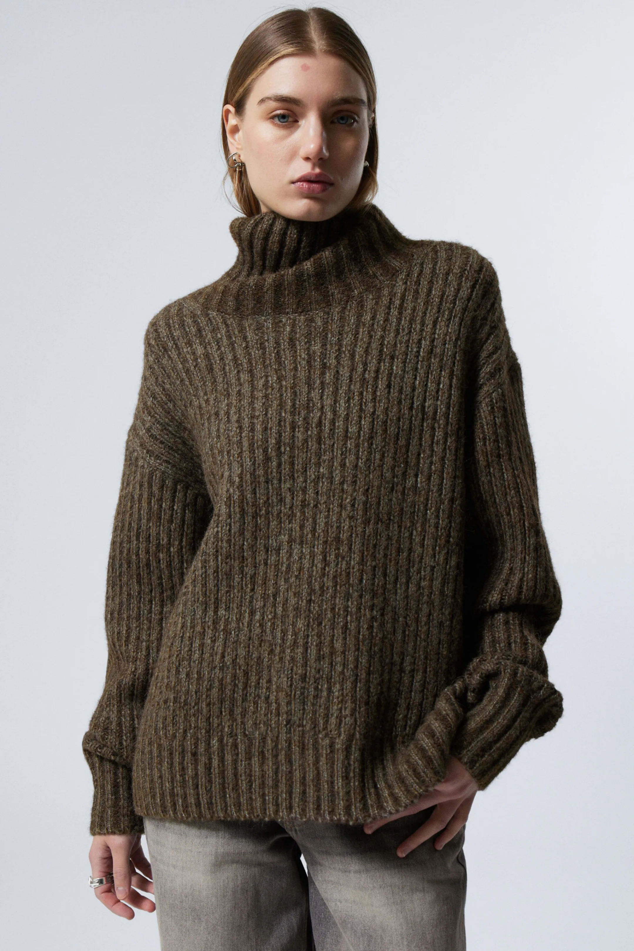 Weekday LOOSE KNITTED TURTLENECK SWEATER>Women Knitwear