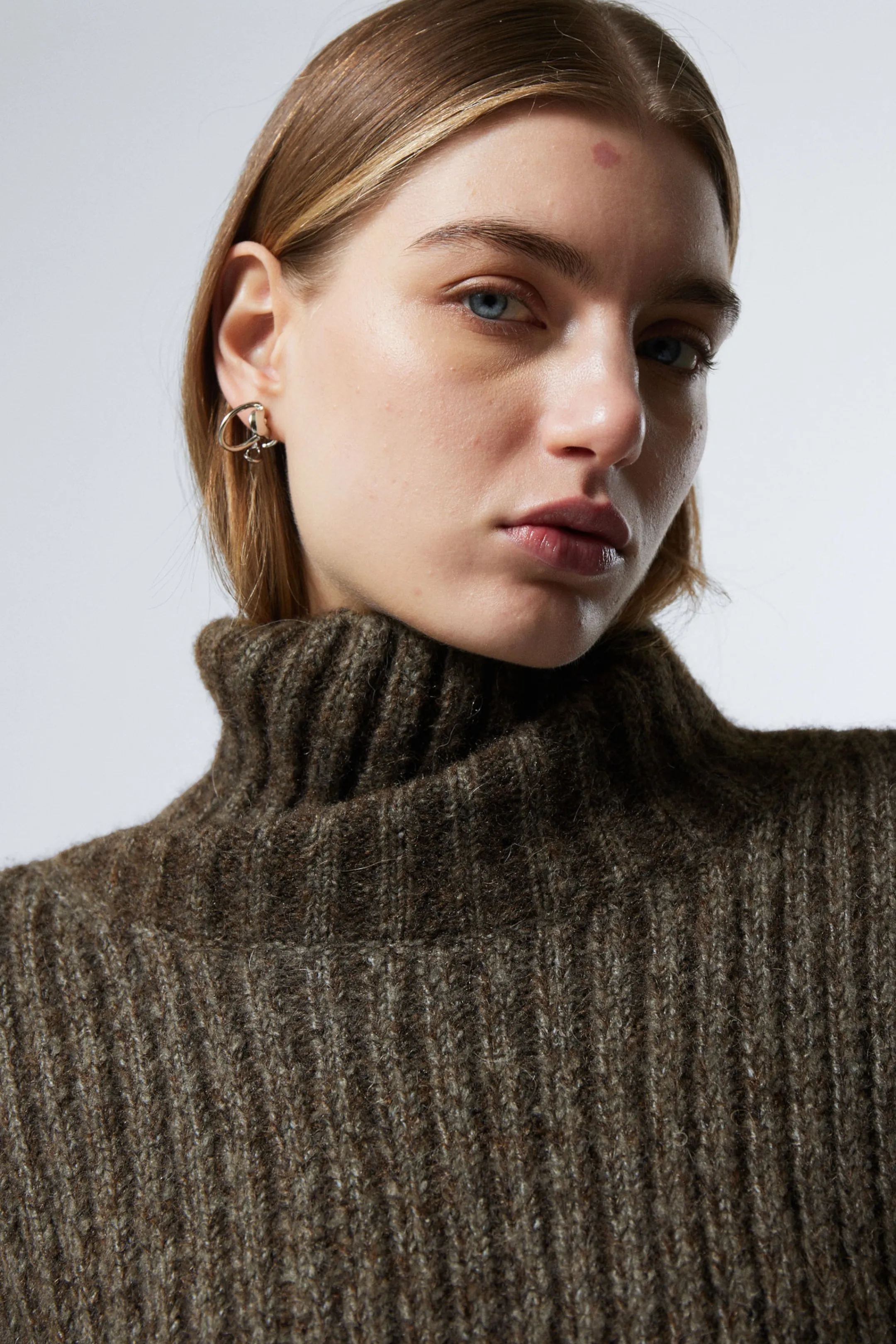 Weekday LOOSE KNITTED TURTLENECK SWEATER>Women Knitwear