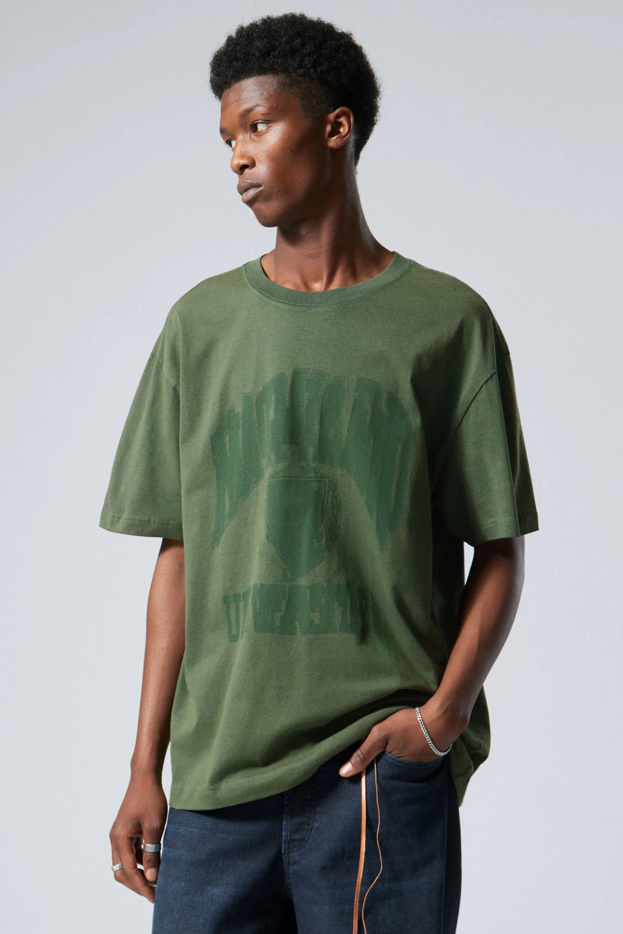 Weekday OVERSIZED GRAPHIC PRINTED T-SHIRT> Graphics | T-Shirts & Tops