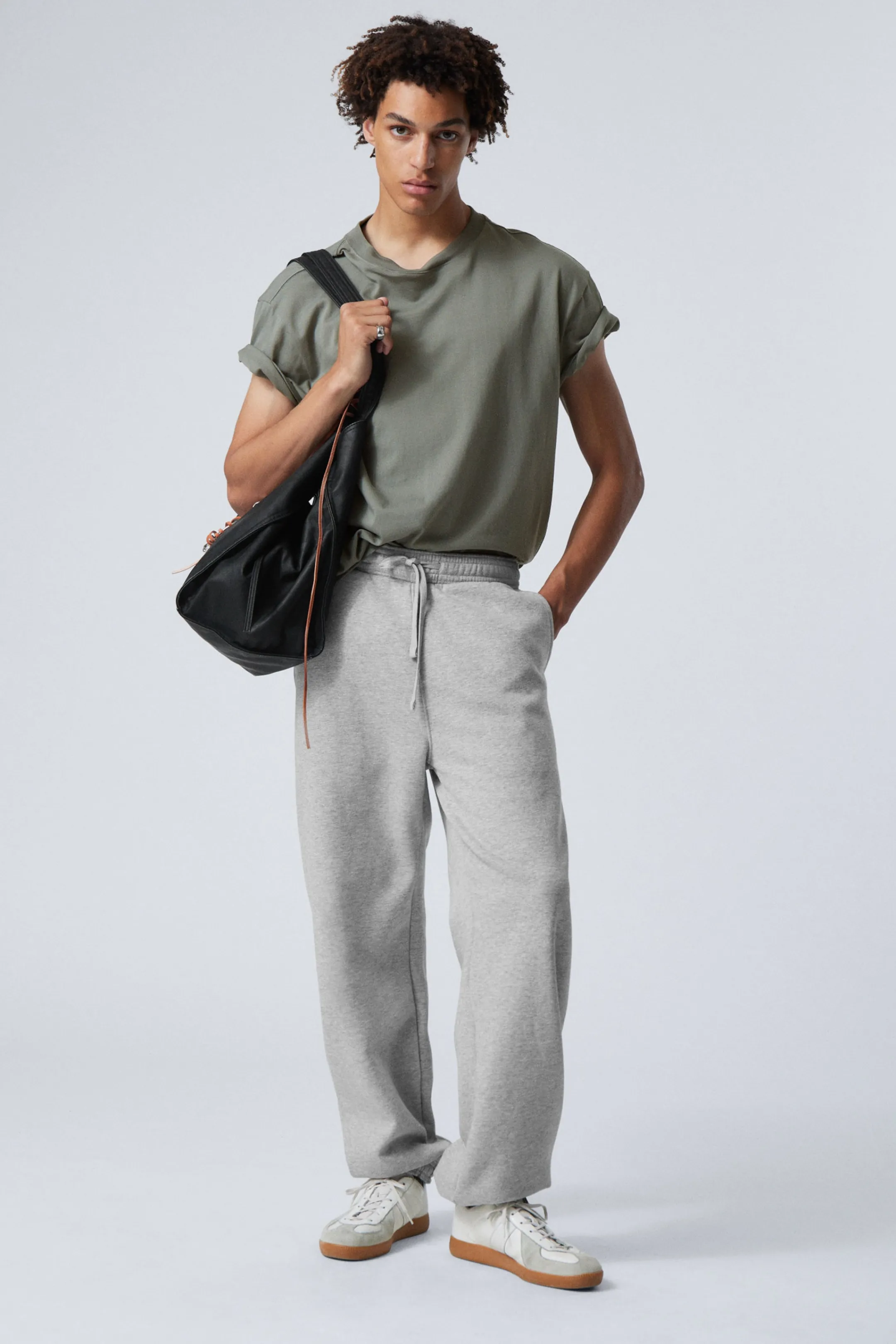 Weekday RELAXED HEAVYWEIGHT SWEATPANTS> Trousers