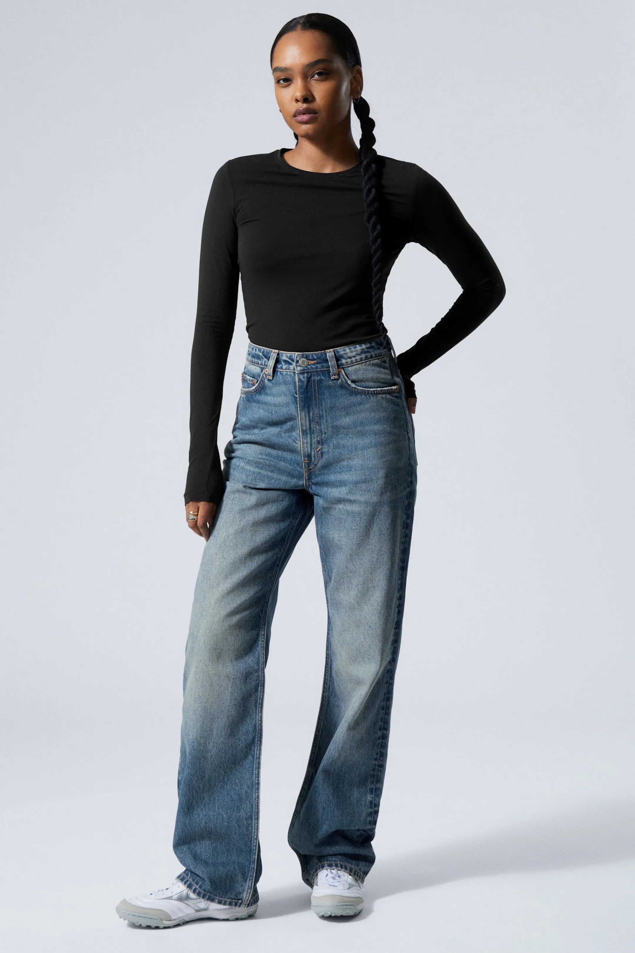 Weekday ROWE SUPER HIGH WAISTED REGULAR STRAIGHT LEG JEANS>Women Jeans