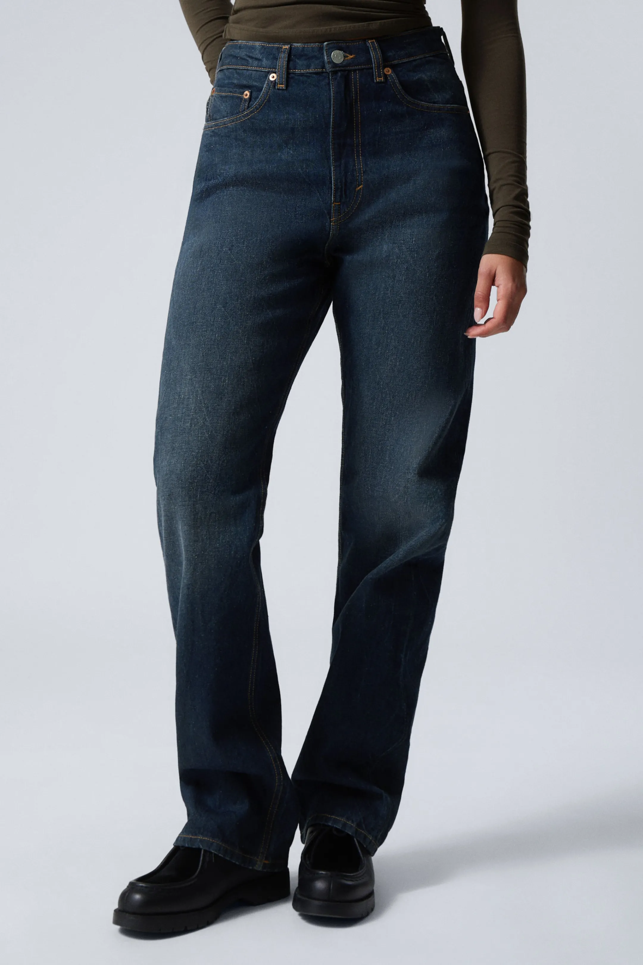 Weekday ROWE SUPER HIGH WAISTED REGULAR STRAIGHT LEG JEANS>Women Jeans