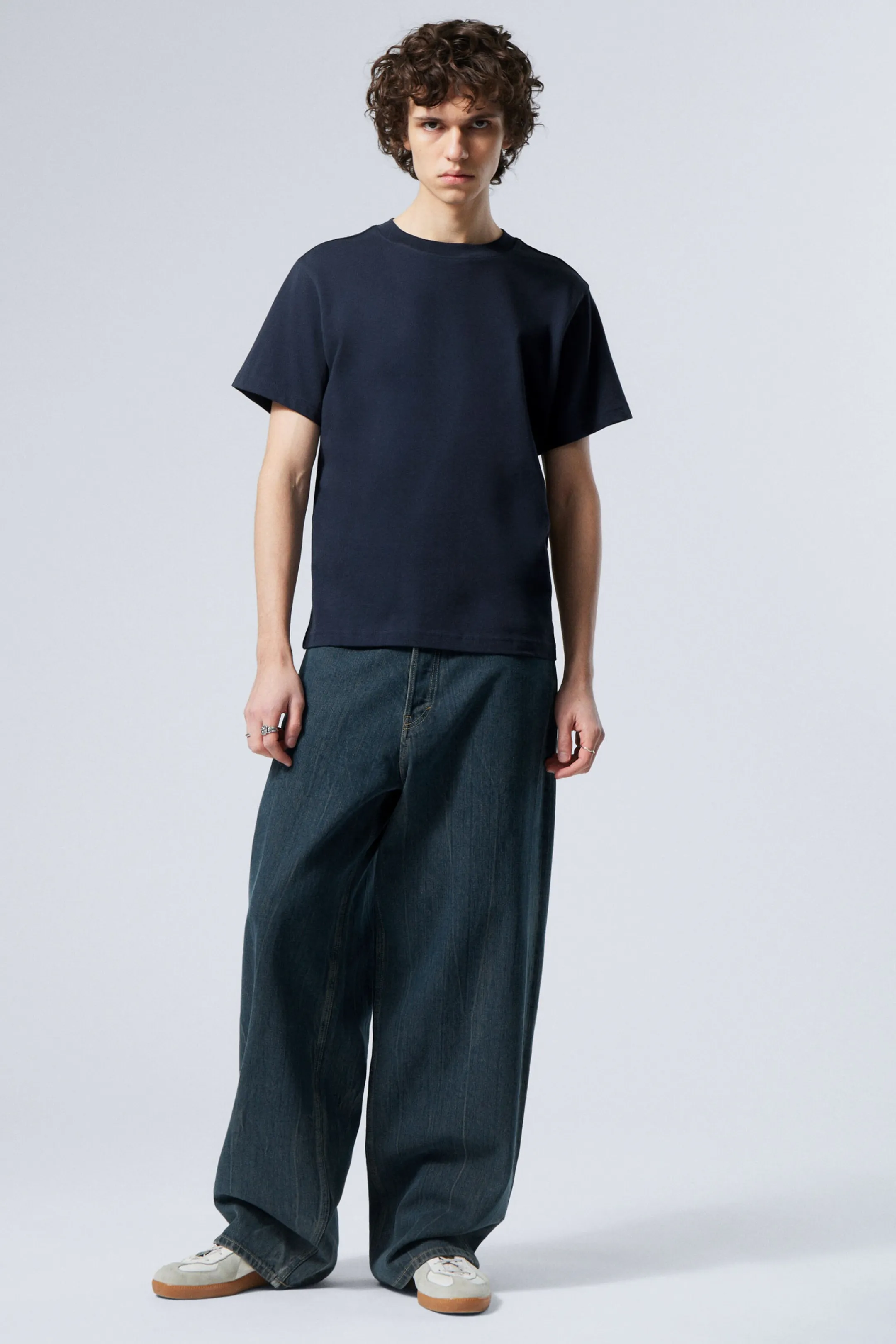 Weekday SHORT BOXY HEAVYWEIGHT T-SHIRT> Basics | T-Shirts & Tops