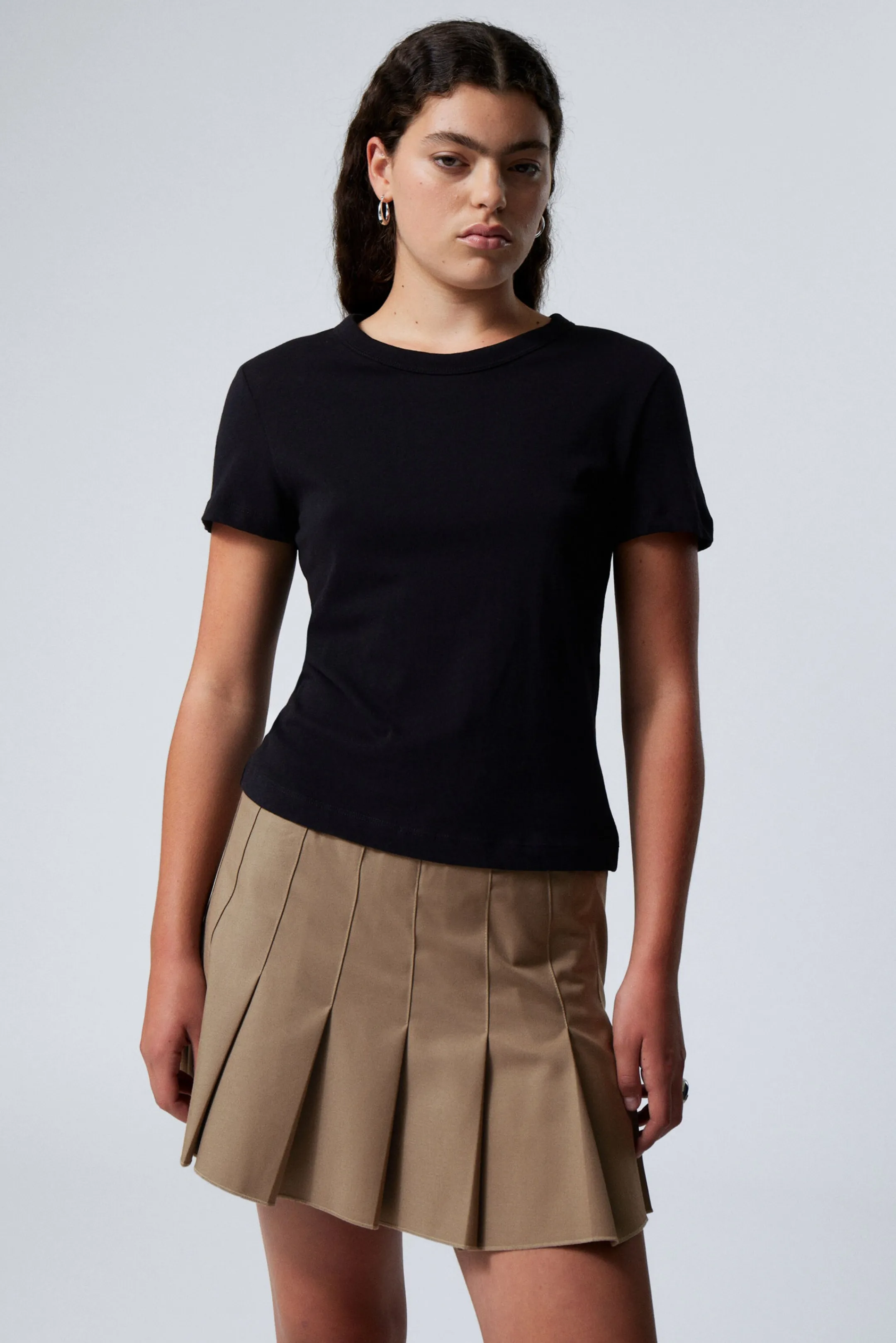 Weekday SLIM FITTED T-SHIRT>Women Basics | T-Shirts