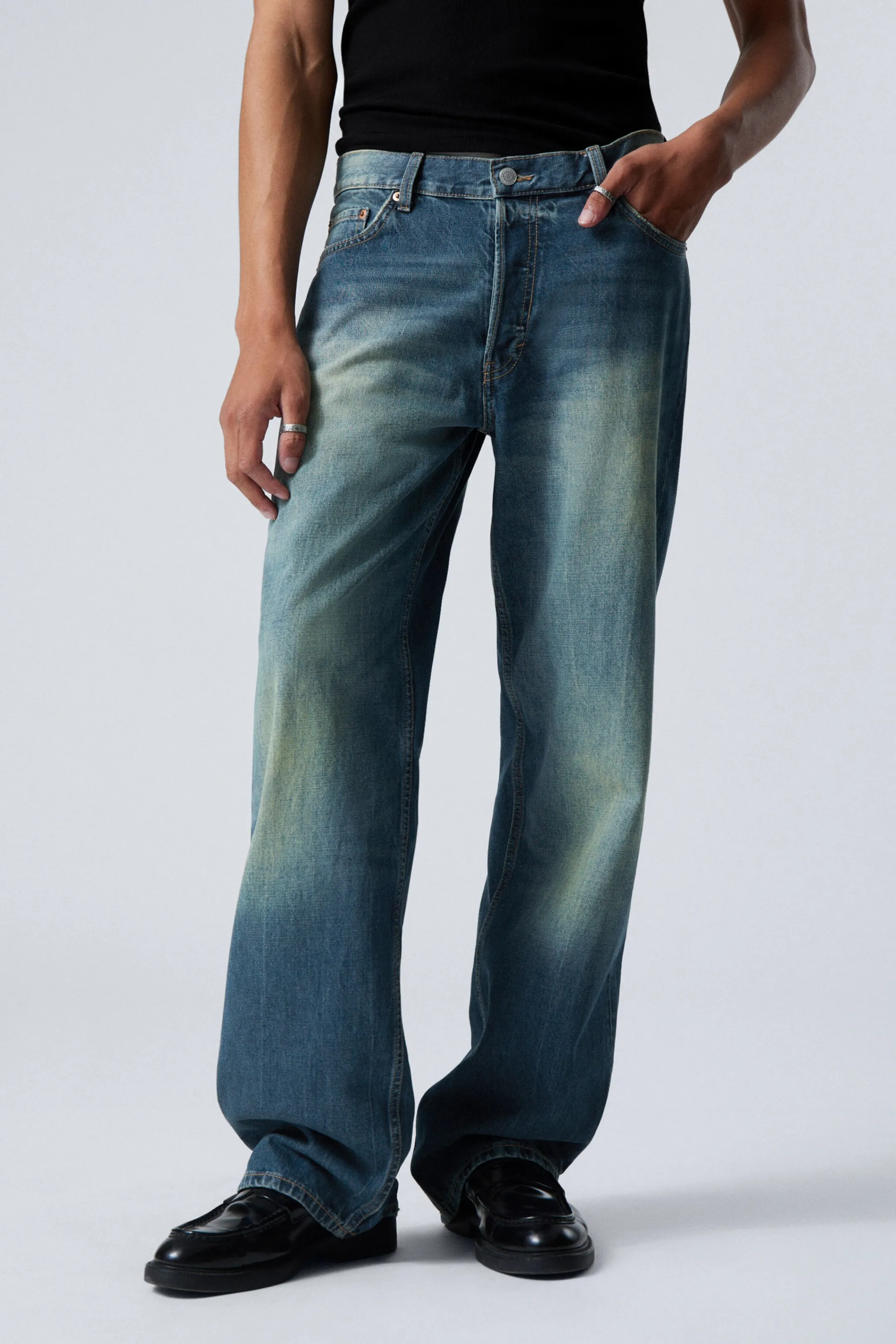 Weekday SPHERE LOW RISE LOOSE STRAIGHT LEG JEANS> Jeans