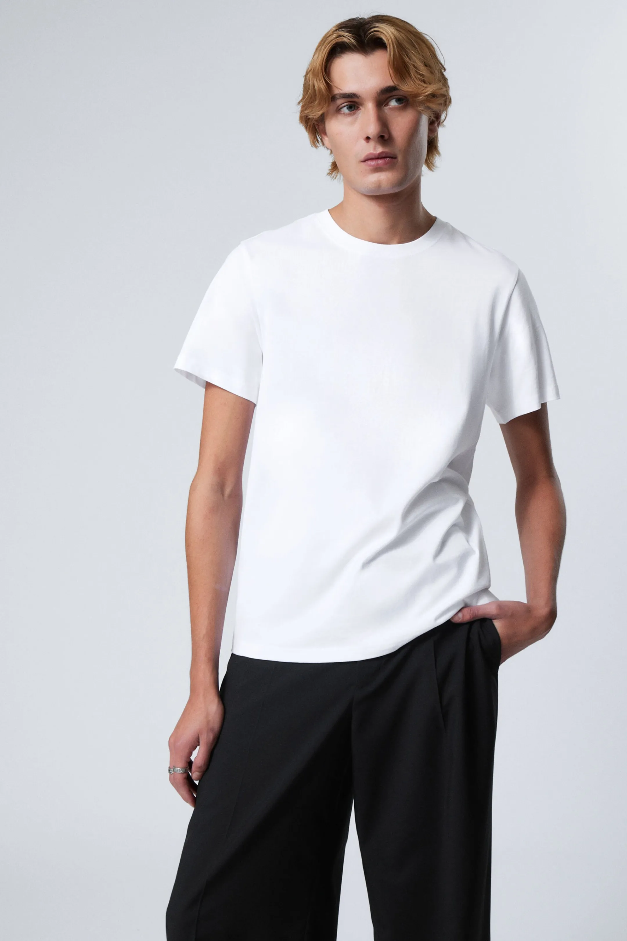 Weekday STANDARD MIDWEIGHT T-SHIRT> Basics | T-Shirts & Tops