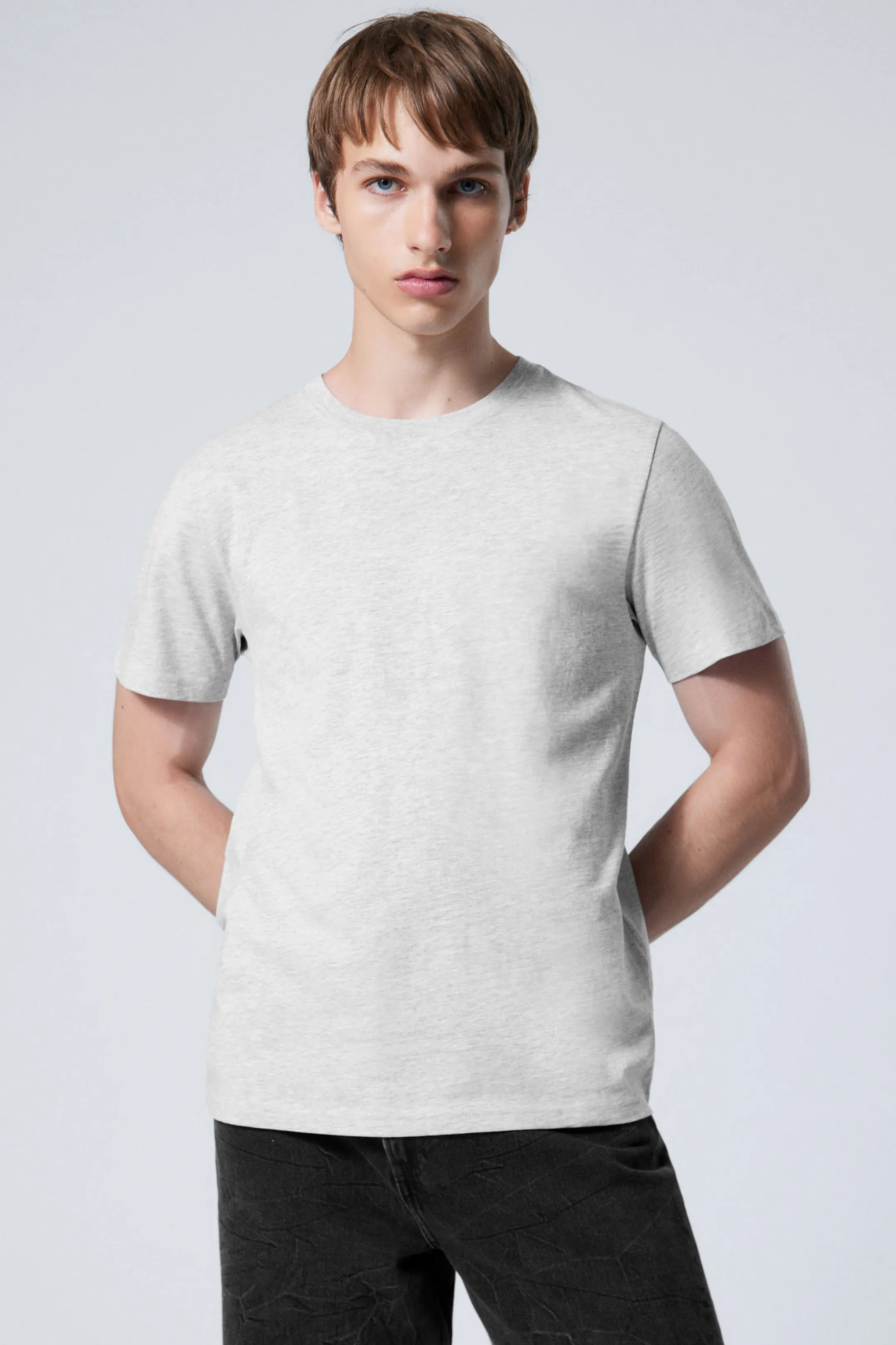 Weekday STANDARD MIDWEIGHT T-SHIRT> Basics | T-Shirts & Tops