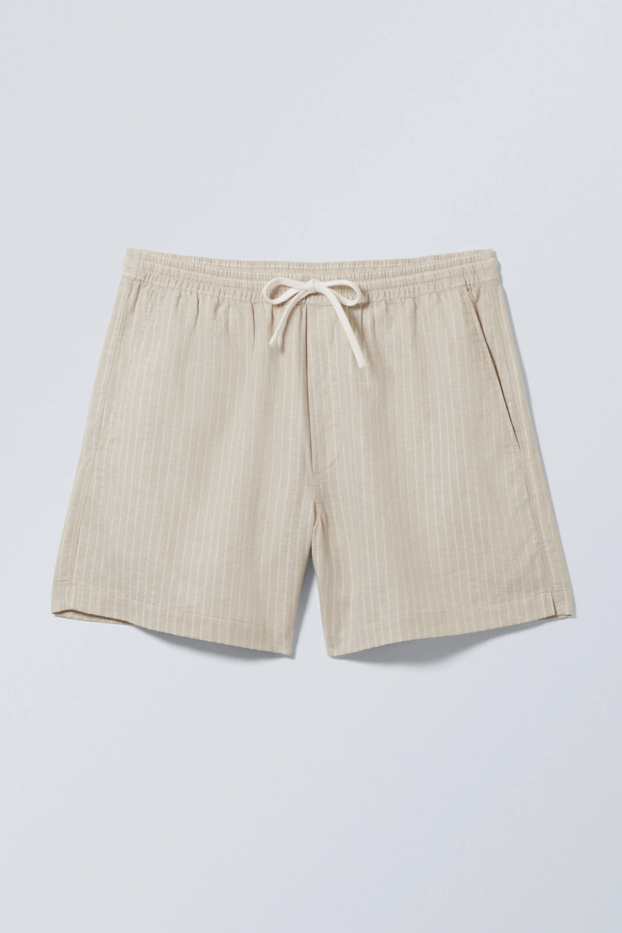 Weekday STRIPED LINEN BLEND SHORTS> Shorts