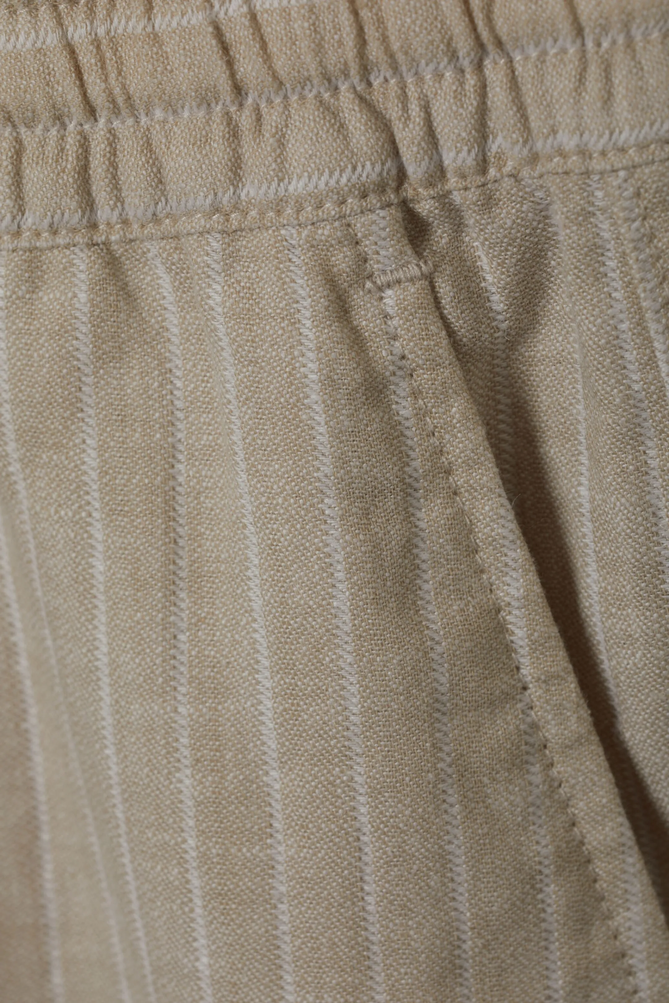 Weekday STRIPED LINEN BLEND SHORTS> Shorts