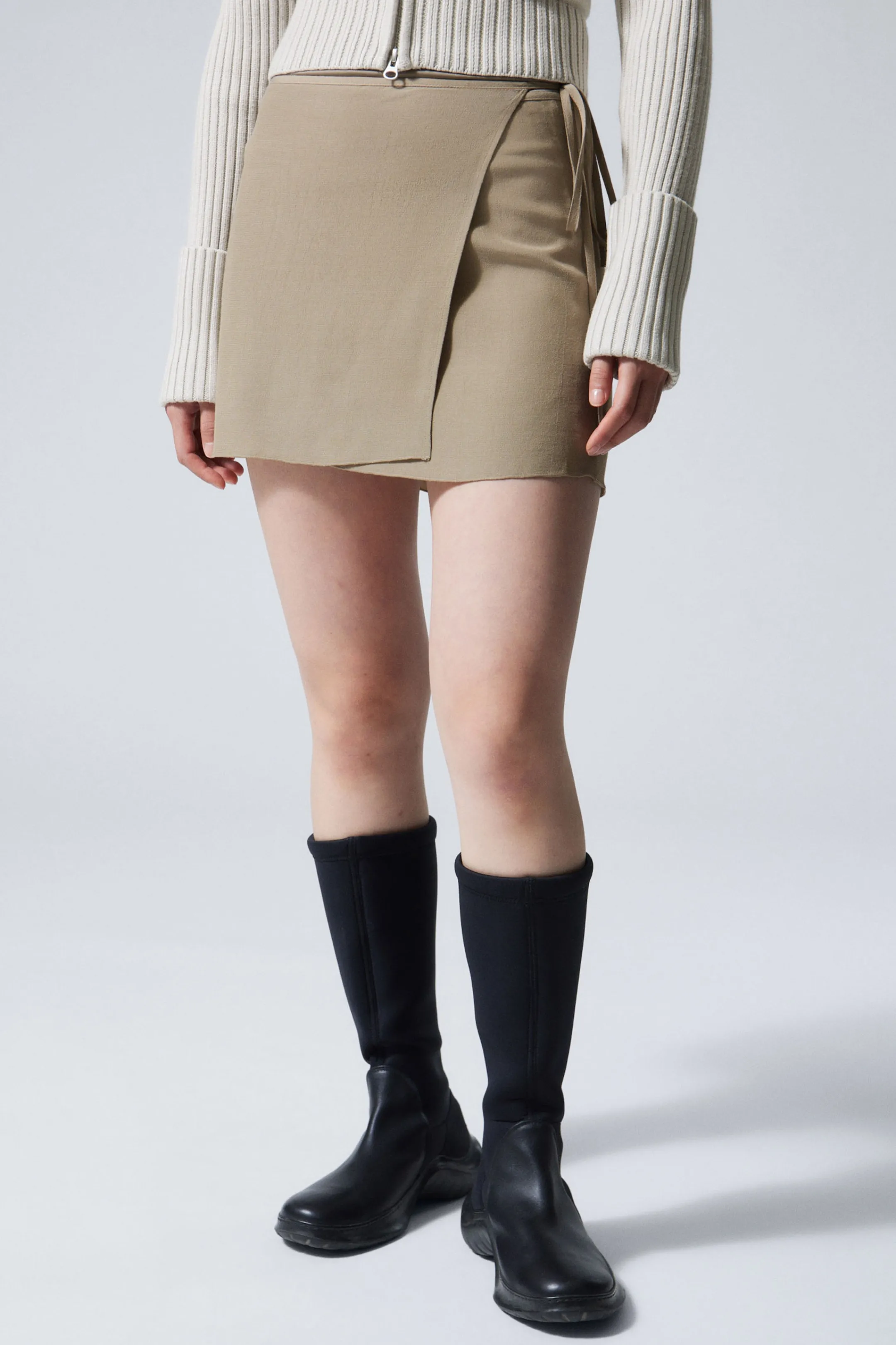 Weekday TAILORED VISCOSE MINI WRAP SKIRT>Women Skirts